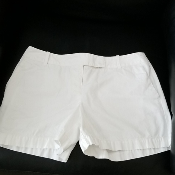 Loft cotton white shorts - Picture 1 of 3
